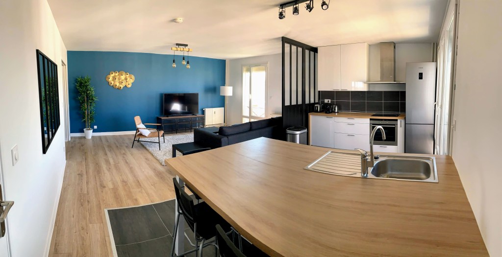 Cuisine ouverte sur le salon